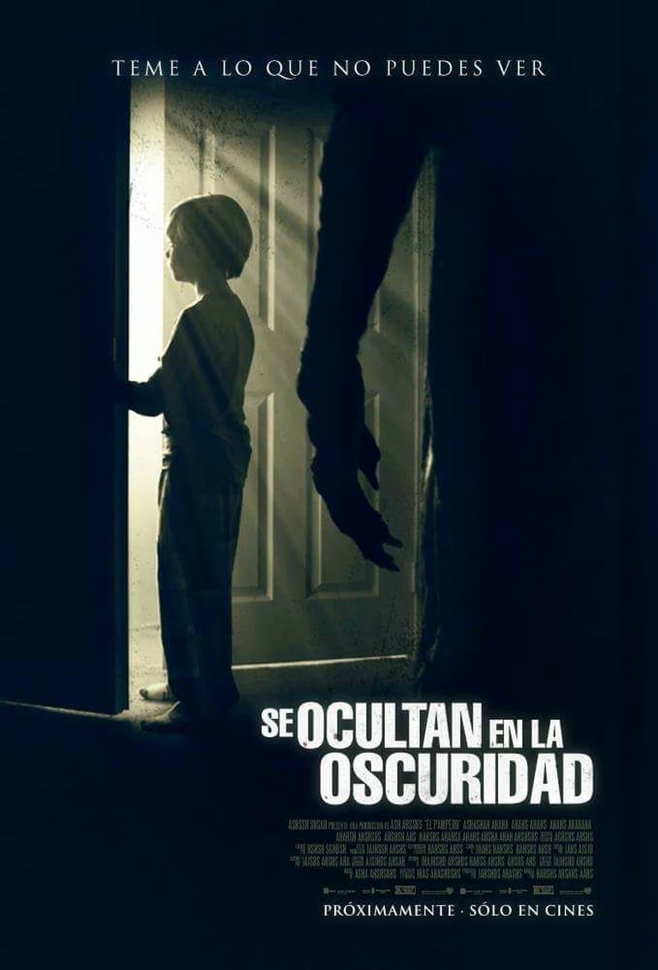 Película Se ocultan en la oscuridad