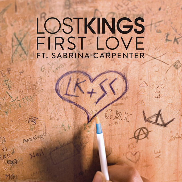 Canción First Love