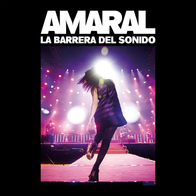 Canción Tarde de domingo rara - Live at Palacio de los Deportes, Madrid