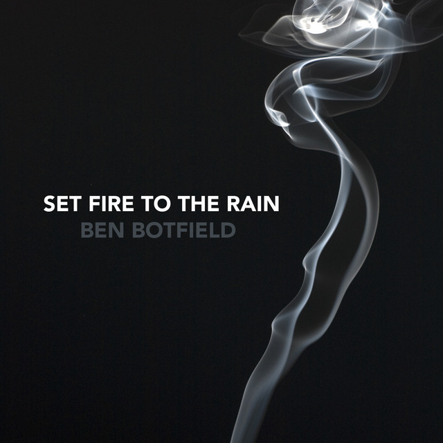 Canción Set Fire To The Rain