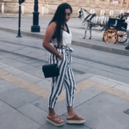 @lolaasanntos