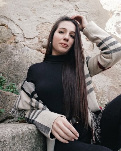 taniacruz95