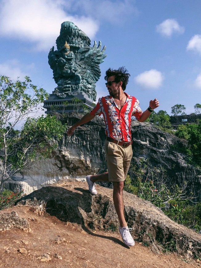 Place Patung Garuda Wisnu Kencana