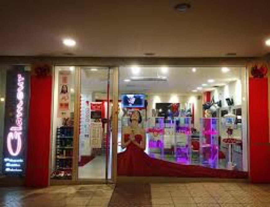Lugar Glamour Estilistas ®
