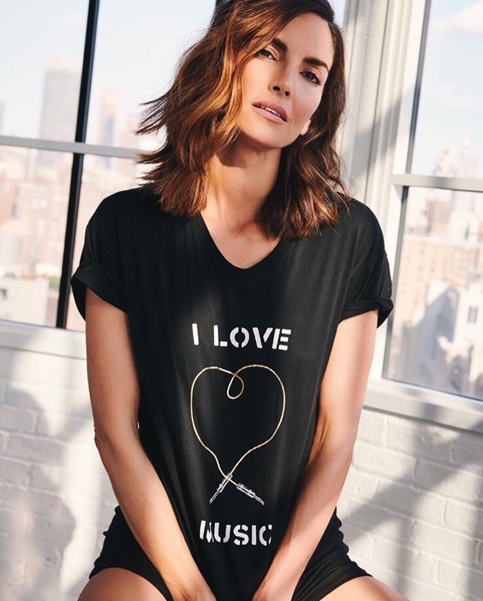 Moda Camiseta Music Black