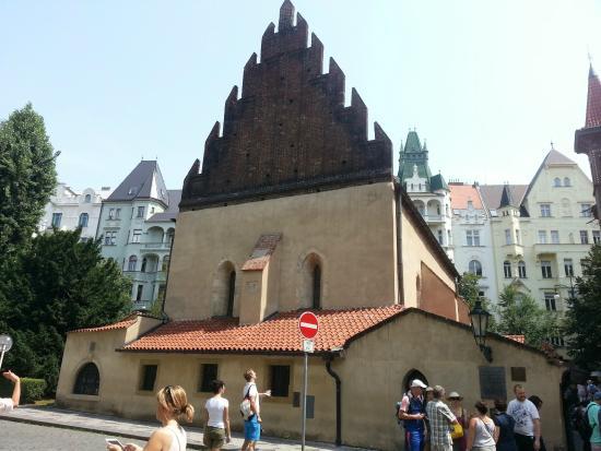 Place The Old-New Synagogue