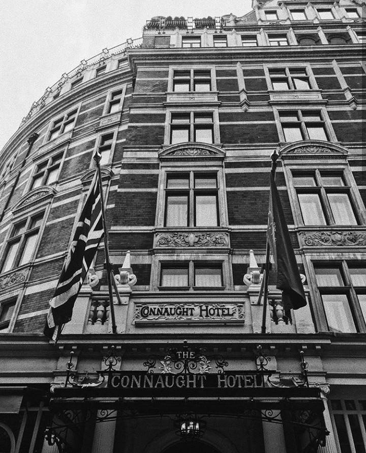 Lugar The Connaught Hotel