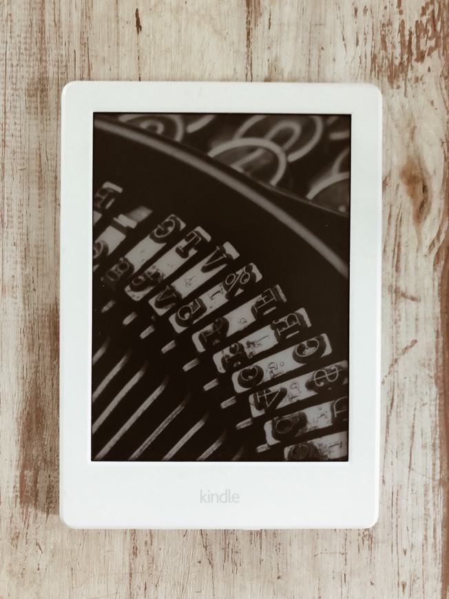 E-reader Kindle, pantalla táctil antirreflejos de 6''