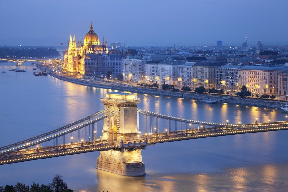 Place Puente de las Cadenas