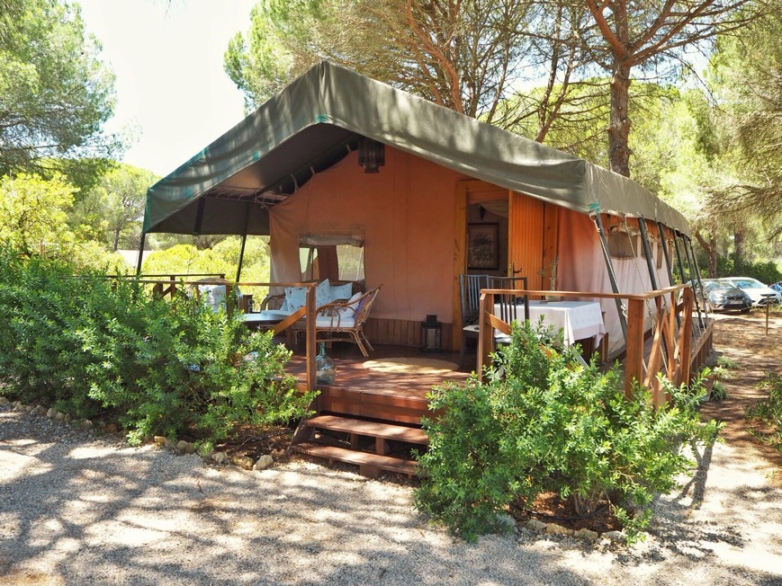 Lugar Glamping Cádiz - Dehesa de las Yeguas