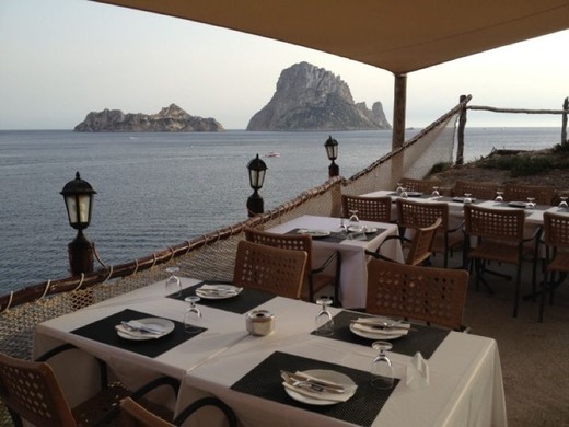 Es Boldadó Ibiza: Restaurante de pescados y mariscos en Ibiza