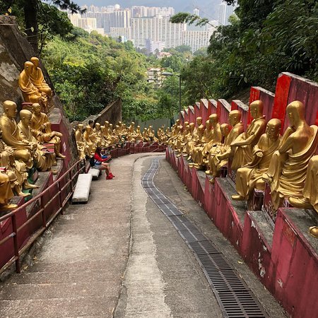 Lugar Ten Thousand Buddhas Monastery