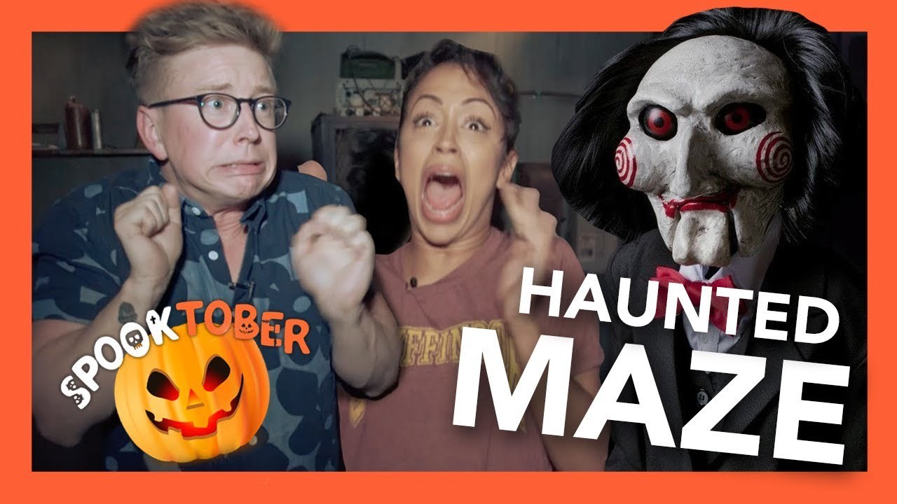 Moda Haunted Maze with Liza Koshy - YouTube