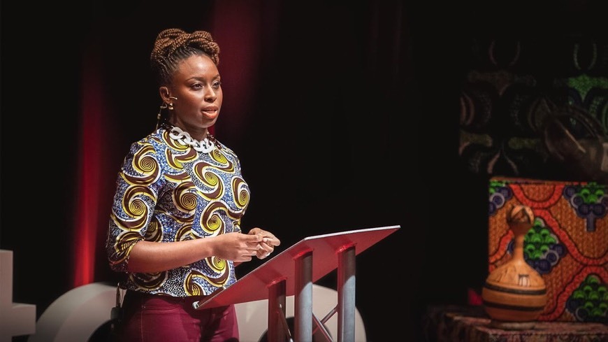 Moda Todxs deberíamos ser feministas -Chimamanda Adichie