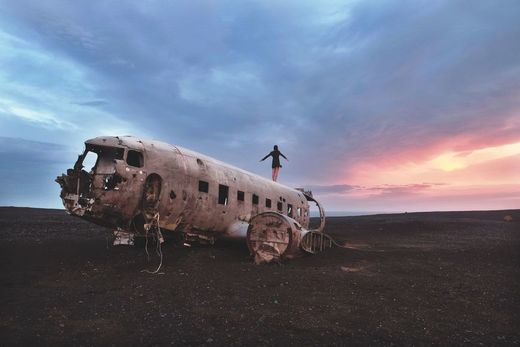 Solheimasandur Plane Wreck