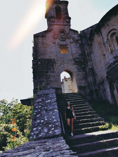 Mosteiro de Carboeiro