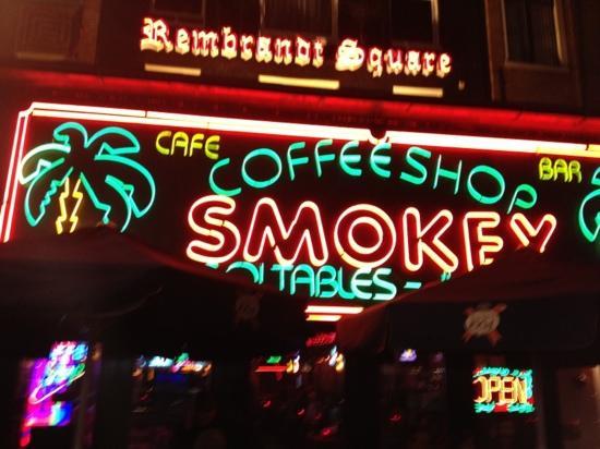 Lugar Smokey Coffeeshop