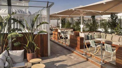 Radio Rooftop Bar Madrid