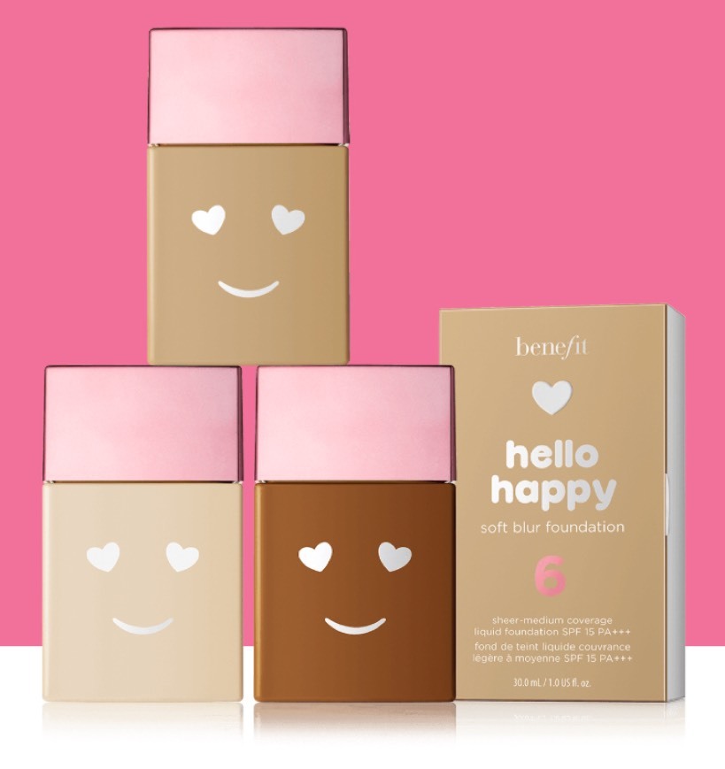 Social Hello Happy Soft Blur Foundation