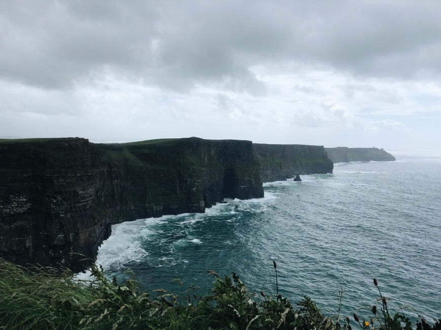 Place Cliffs of Moher