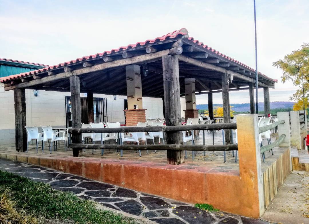 Restaurantes Asador Raíces