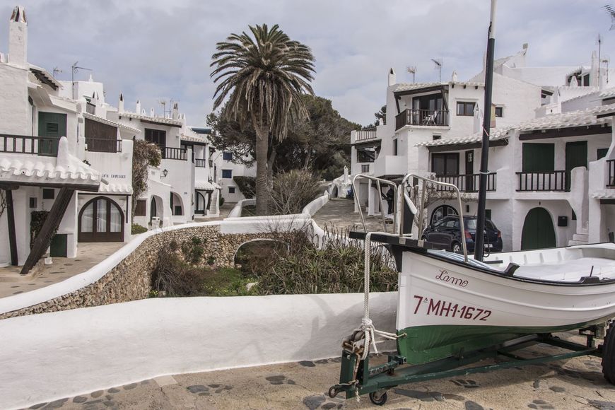 Social Binibeca - Un pequeño pueblo de pescadores al sur de Menorca