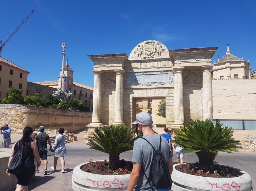 Place Arco del Triunfo