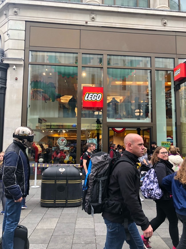 Place LEGO® Store Leicester Square