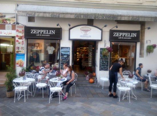 Restaurants Zeppelin Café