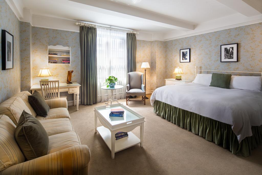 Lugar Hotel Roger Smith