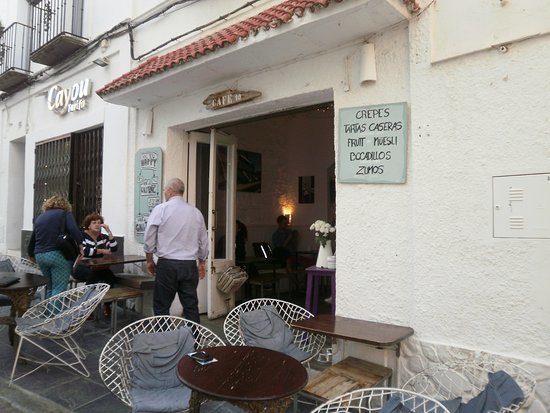 Place Cafe 10
