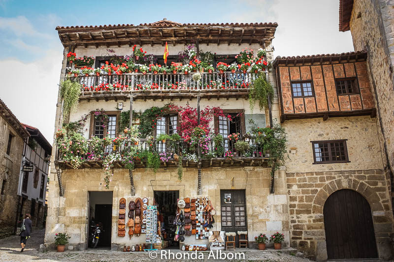 Place Santillana Del Mar