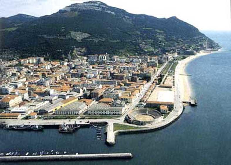 Lugar Santoña