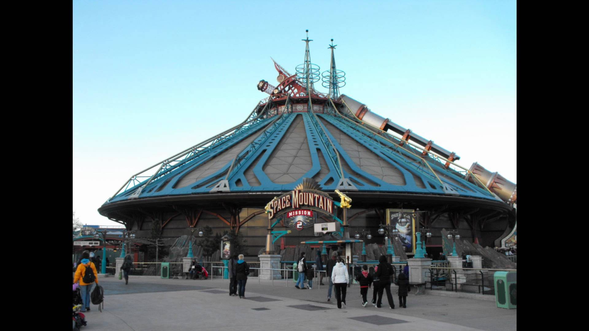 Fashion Disneyland Paris SPACE MOUNTAIN: Updated Effects FULL Onride ...