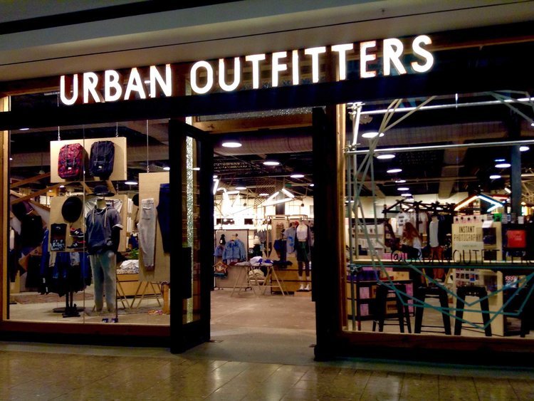 Moda Urban Outfitters