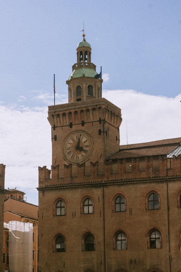 Lugar Palacio de Accursio