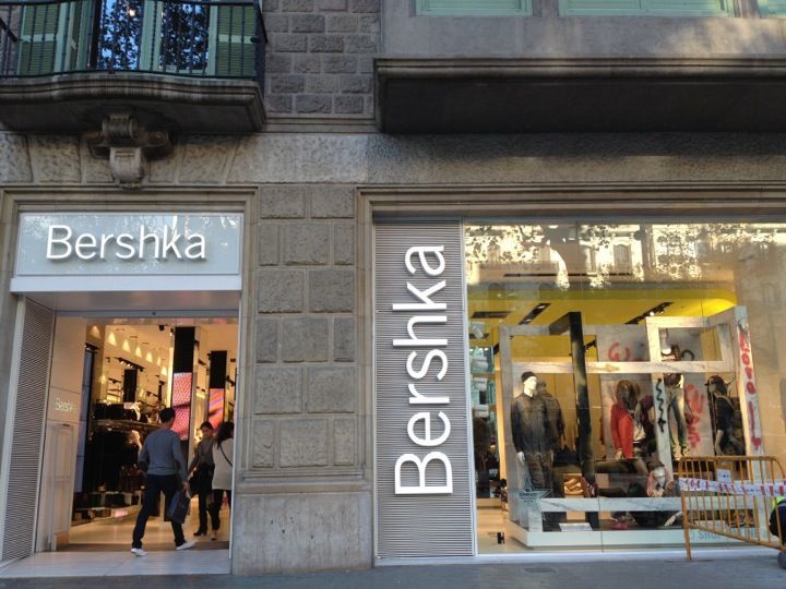 Lugar Bershka