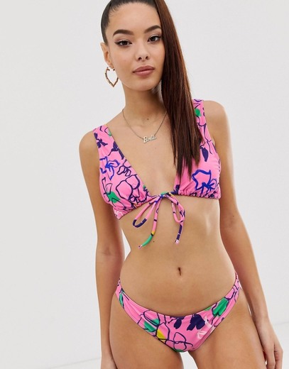 Braguita bikini rosa chicle