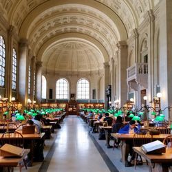 Place Boston Public Library, Central Branch - McKim Building