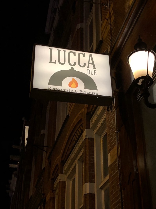 Restaurantes Restaurant & Pizzeria Lucca Due