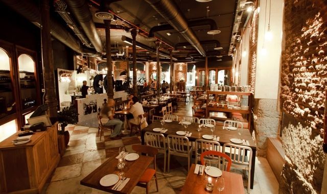 Restaurants Lamucca de Serrano