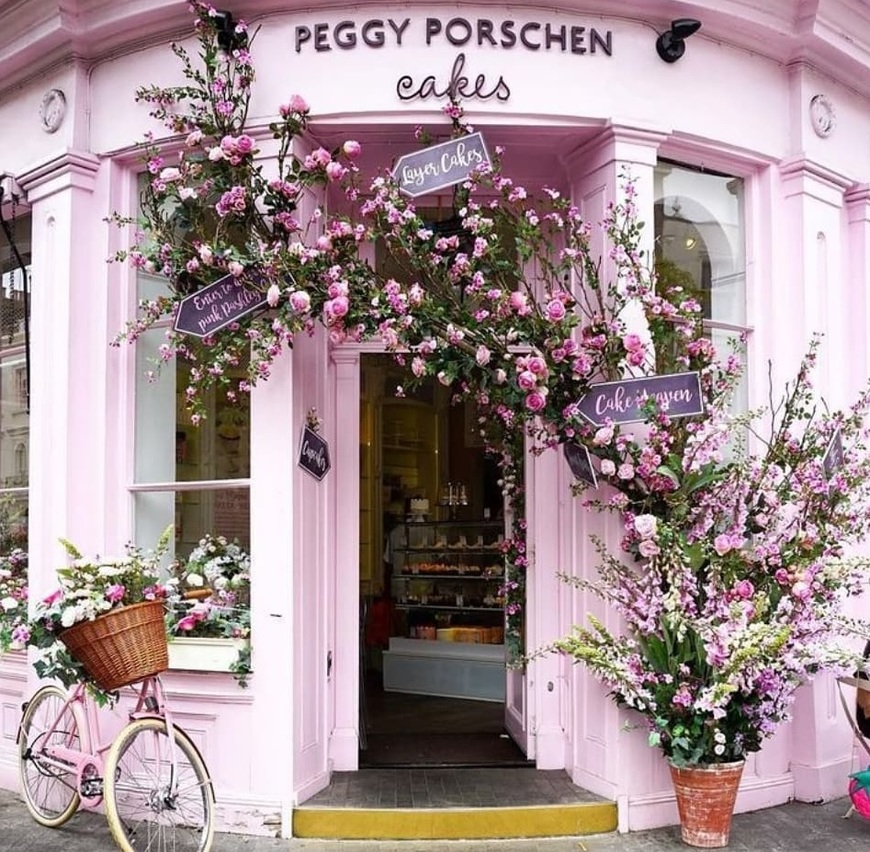 Place Peggy Porschen Cakes