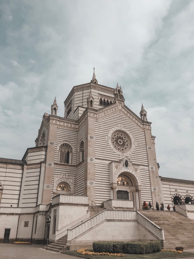 Lugar Cimitero Maggiore