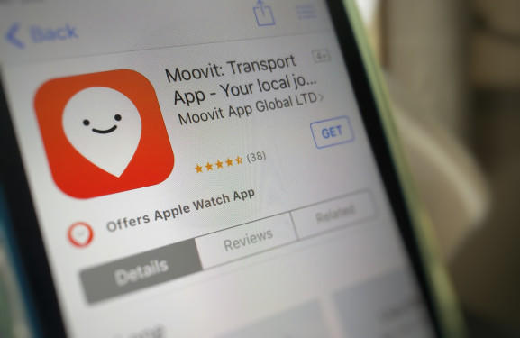 Apps Public Transit App: Moovit