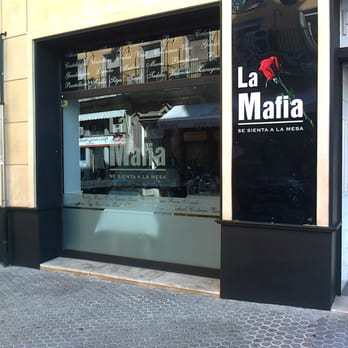 Restaurants La Mafia se sienta a la mesa