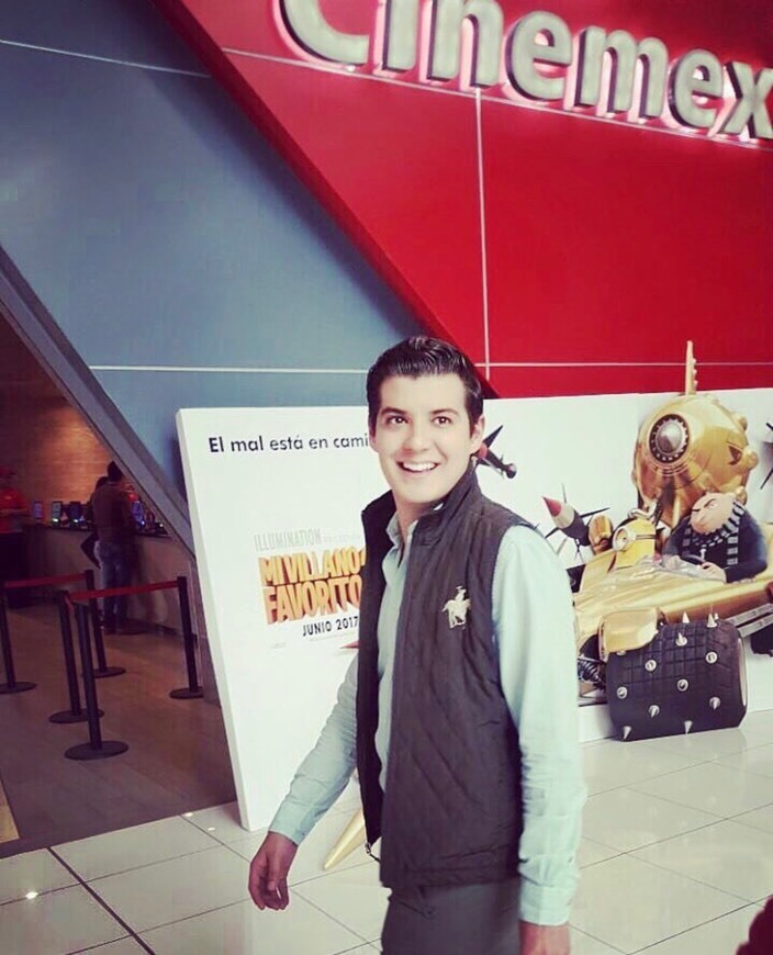 Lugar Cinemex Universidad