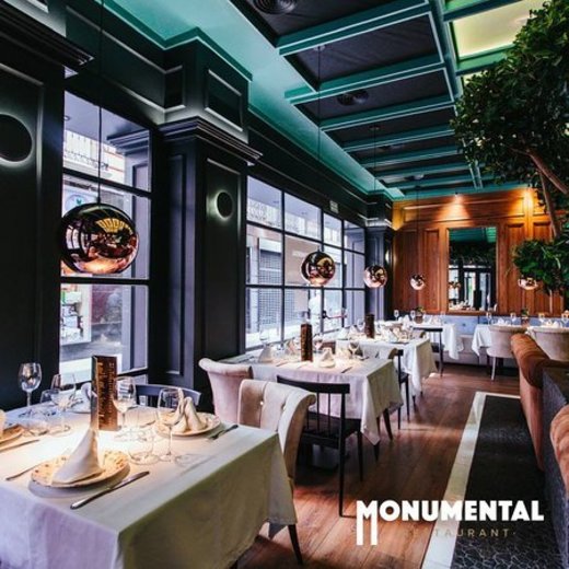 Monumental Restaurant