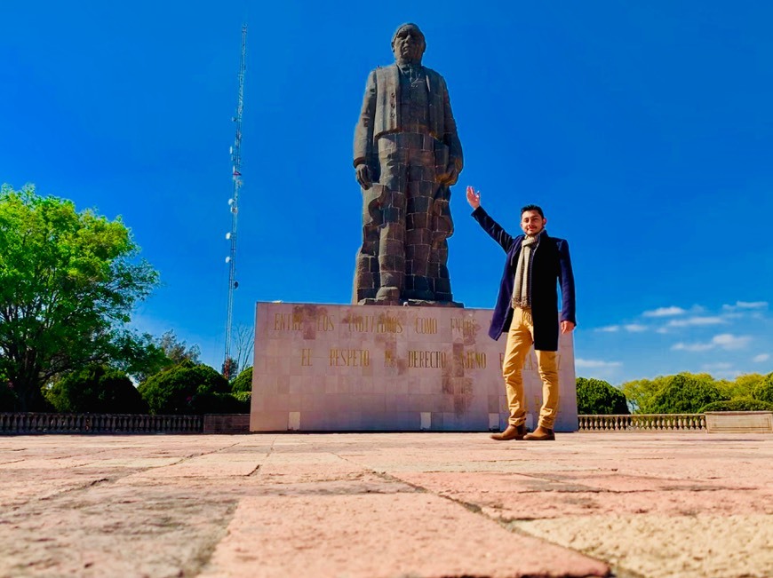 Lugar Monumento a Benito Juárez