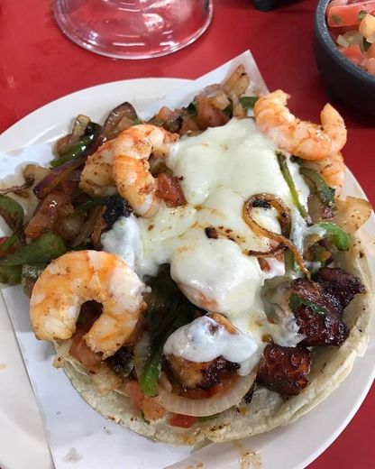 Mariscos el Mazateño Tijuana