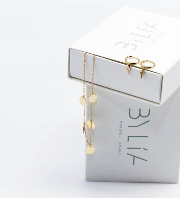 Social By Lia Jewels